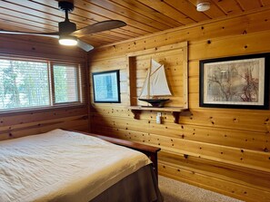 4 habitaciones, tabla de planchar con plancha, wifi y ropa de cama 