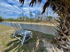 Property grounds - Fresh Water Canal Sunset Hide A Way North in Paradise,Naples,Florida (Naples)