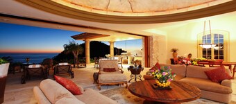 Luxury Pedregal Villa Overlooking Pacific Ocean 
Featured on STAYCATIONS S2 E1