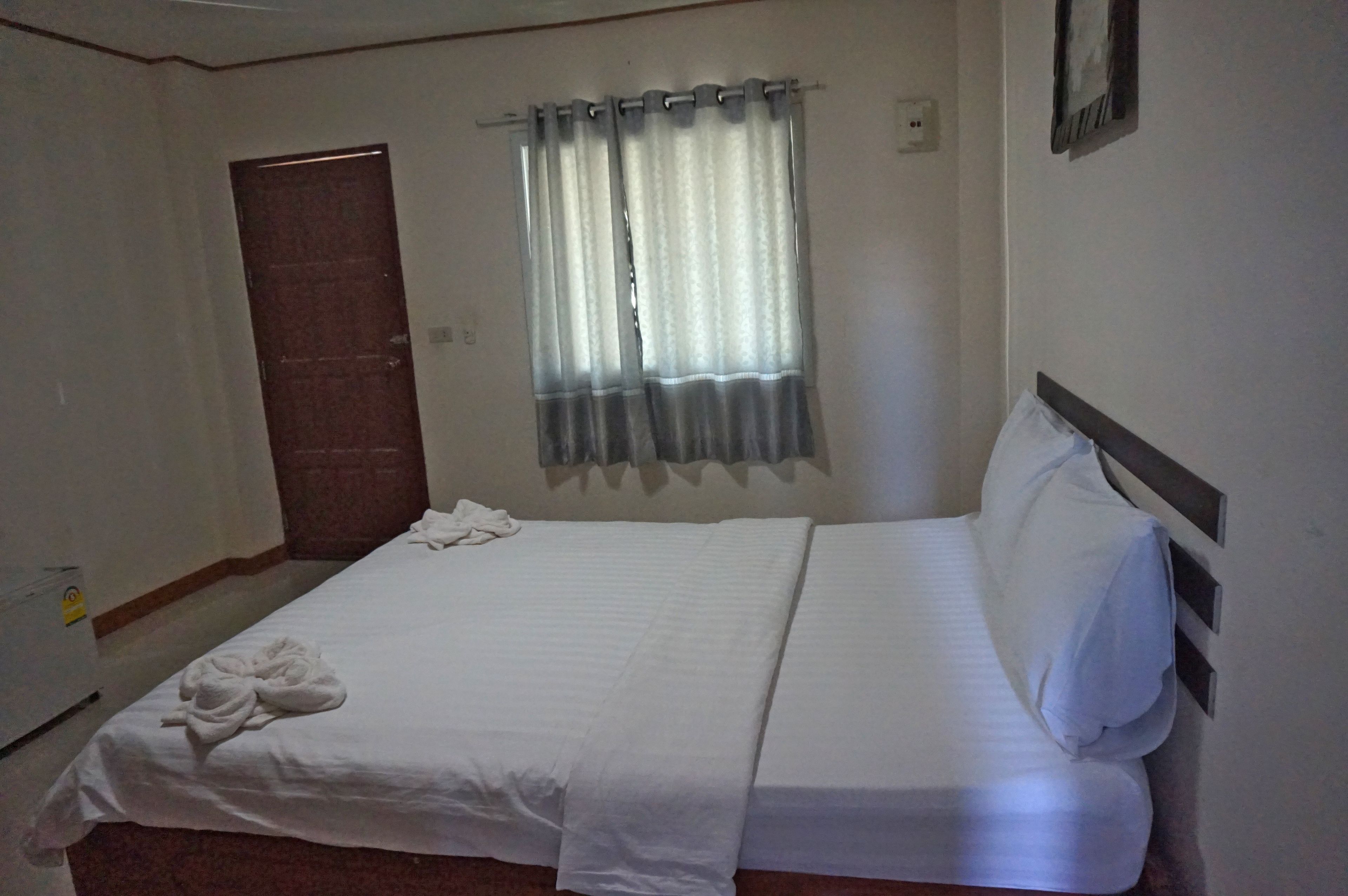 Standard Double Room | Free WiFi