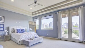 1 bedroom, iron/ironing board, free WiFi - The Jamerican (Houston)