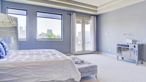 1 bedroom, iron/ironing board, free WiFi - The Jamerican (Houston)