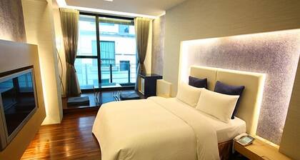 Gold Sandy Beach Hotel