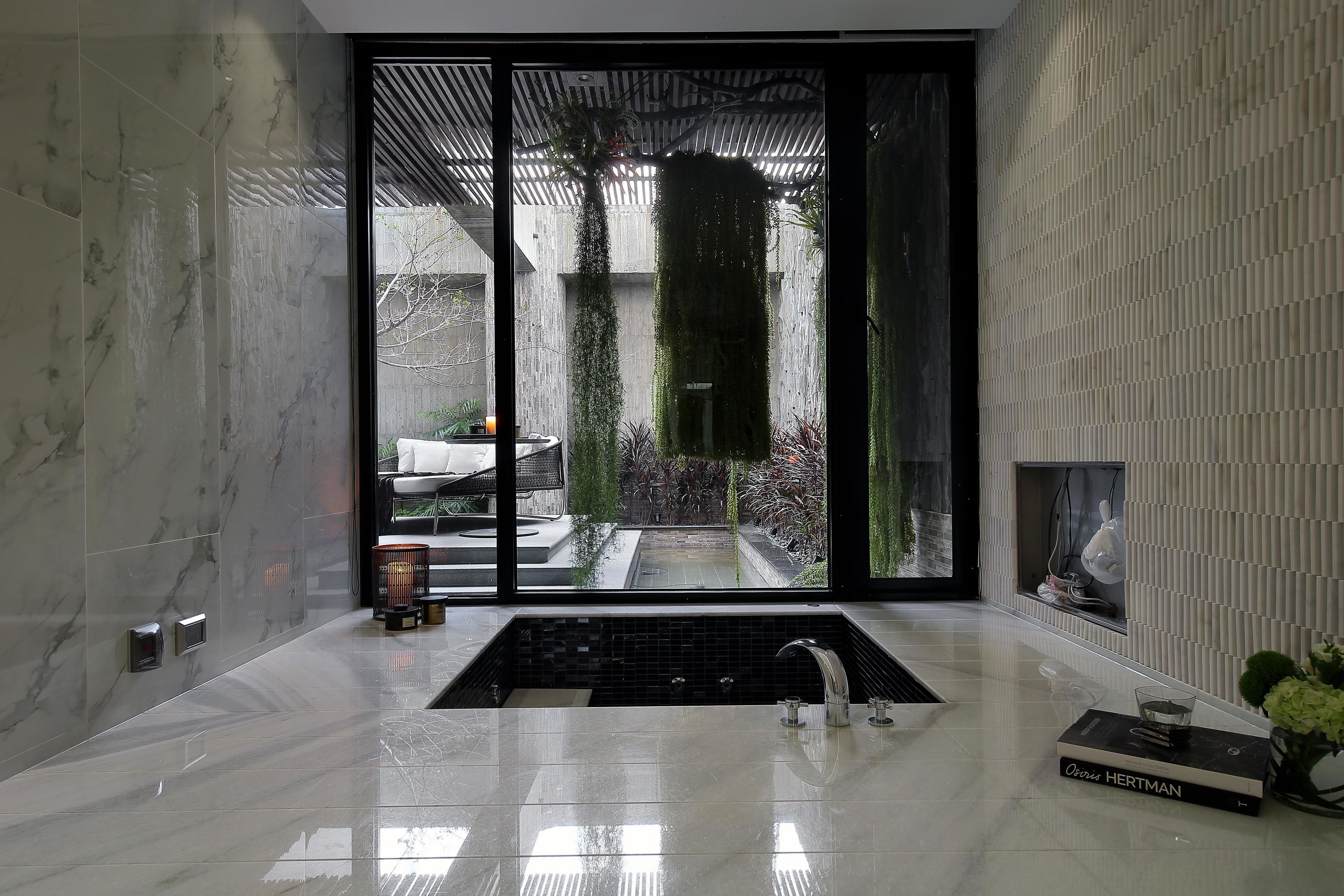 standard double room, 1 king bed (check in after 21:00) | view from room