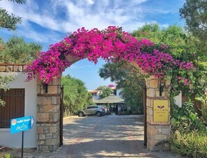 Property entrance - Arion Resort Hotel (Bodrum)