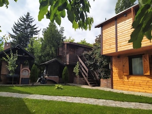 Exterior - Green Set (Belgrade)