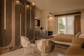 Pool Junior Suite | Premium bedding, minibar, in-room safe, desk - Spiagge San Pietro, a charming & relaxing resort (Castiadas)