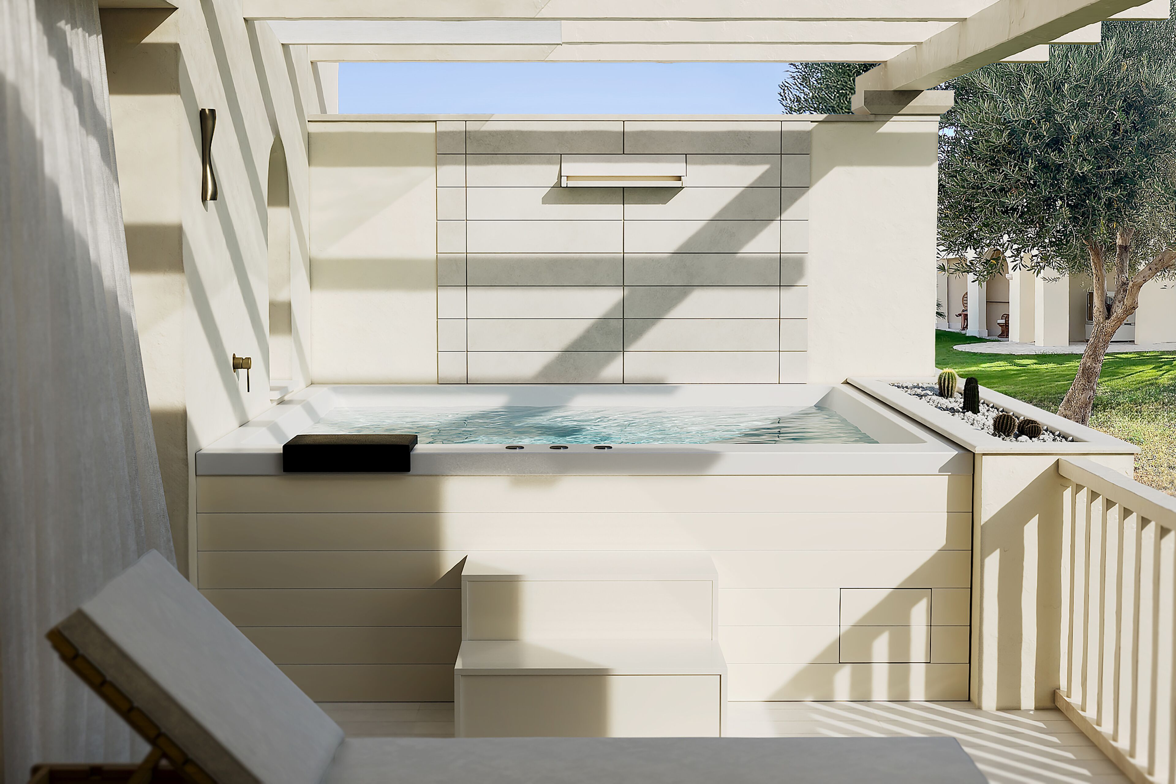 Grand Suite, Hot Tub | Private spa tub