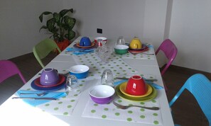 Daily buffet breakfast for a fee - Alma bed & breakfast (Sennariolo)