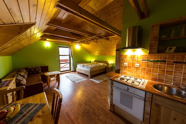 Departamento, balcón | Wifi gratis y ropa de cama