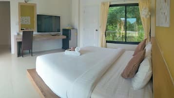 Habitación de lujo, 1 cama King size, vista al canal | Vista desde la habitación