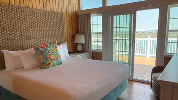 Oyster Cottage | 1 bedroom, premium bedding, individually decorated