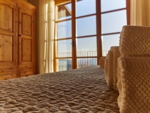 3 makuuhuonetta, Wi-Fi, vuodevaatteet