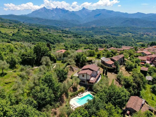 LAST MINUTE OFFER- luxury Villa Luna- private pool- wifi