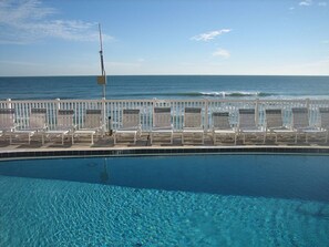 室外泳池、暖水池