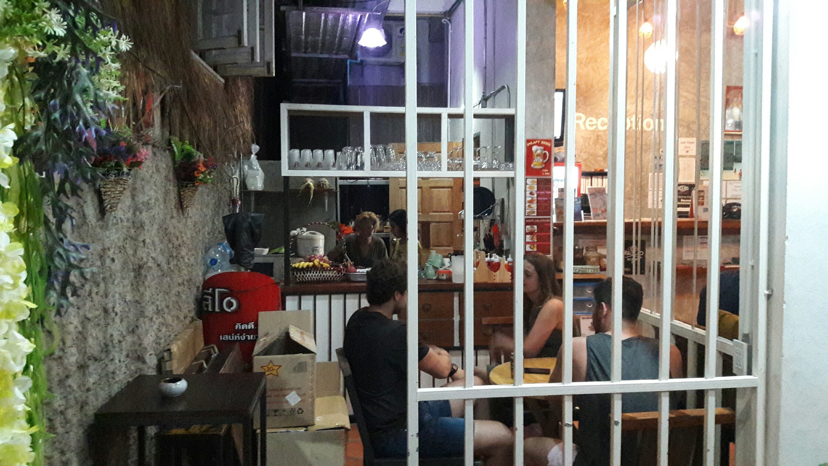 Foto - White Jail at Koh Tao Hostel