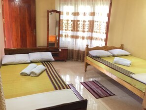 Family House, 1 Bedroom, Non Smoking, Kitchen | 1 bedroom, premium bedding, desk, iron/ironing board - Lake View Home Stay Tangalle (Tangalle)