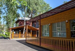 Dining - Hotel Kazakhfilm (Almaty)