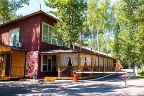 Exterior - Hotel Kazakhfilm (Almaty)