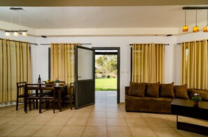 Deluxe Villa, 2 Bedrooms | Living area | 42-inch flat-screen TV with cable channels, TV, ping pong - Nofey Habashan (HaGalil HaElyon)