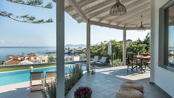 Vue depuis lâhĂ©bergement