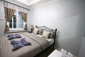 Phòng đôi Deluxe | Két bảo mật tại phòng, màn/rèm cản sáng, phòng cách âm 