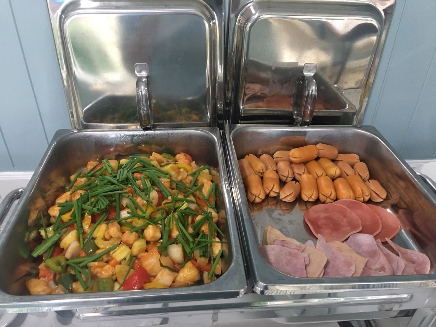 daily local cuisine breakfast (thb 150.00 per person)