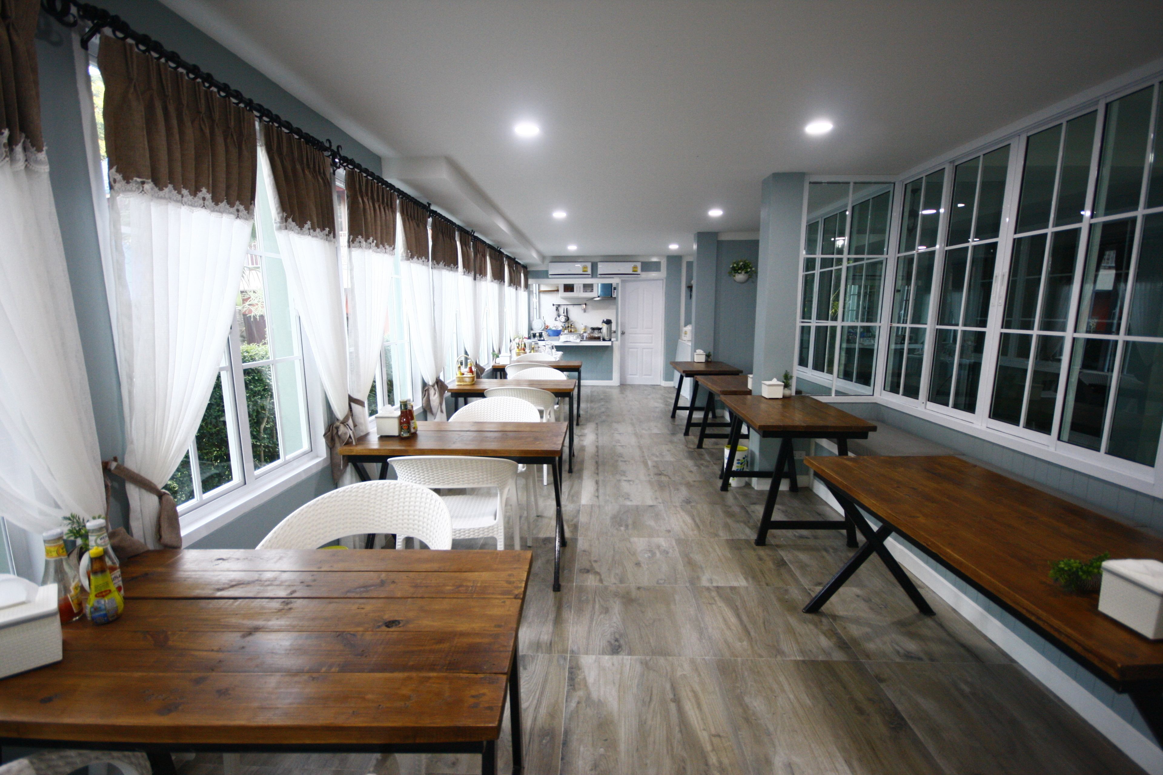 daily local cuisine breakfast (thb 150.00 per person)