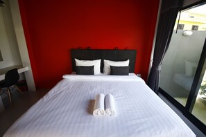 Standard Double Room | Blackout curtains, free WiFi - Wannachart Boutique Resort (Tha Sala)