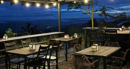 Casa Linda Vista Hotel