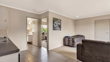 One Bedroom | Desk, laptop workspace, soundproofing, cots/infant beds