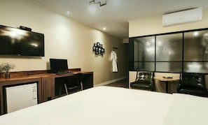 VIP (A) | Premium bedding, down comforters, Tempur-Pedic beds, free rollaway beds