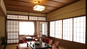 傳統客房, 非吸煙房 (Japanese-Style, Corner) | 客房內保險箱、免費無線上網、床單