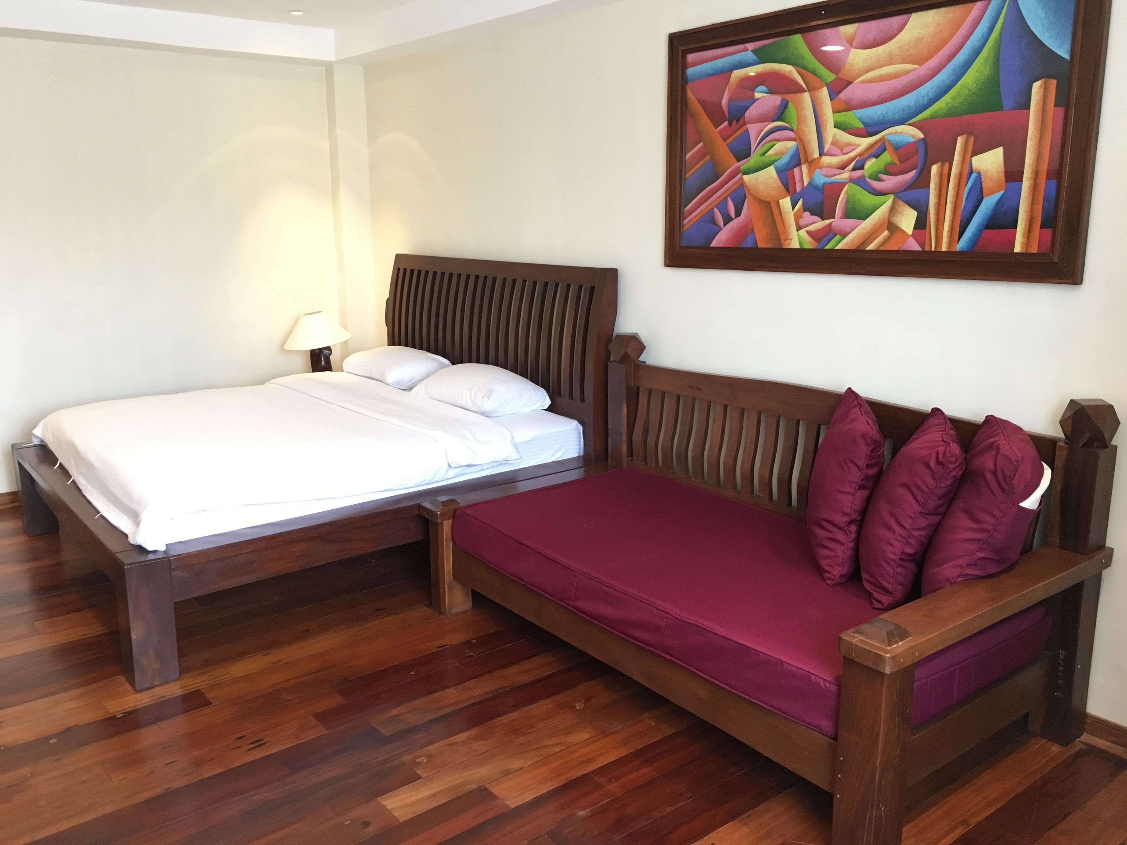 In-room safe, desk, iron/ironing board, free WiFi