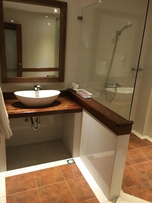 Swedish massages, 1 treatment room, massages - Mango Valley Hotel 1 (Olongapo)