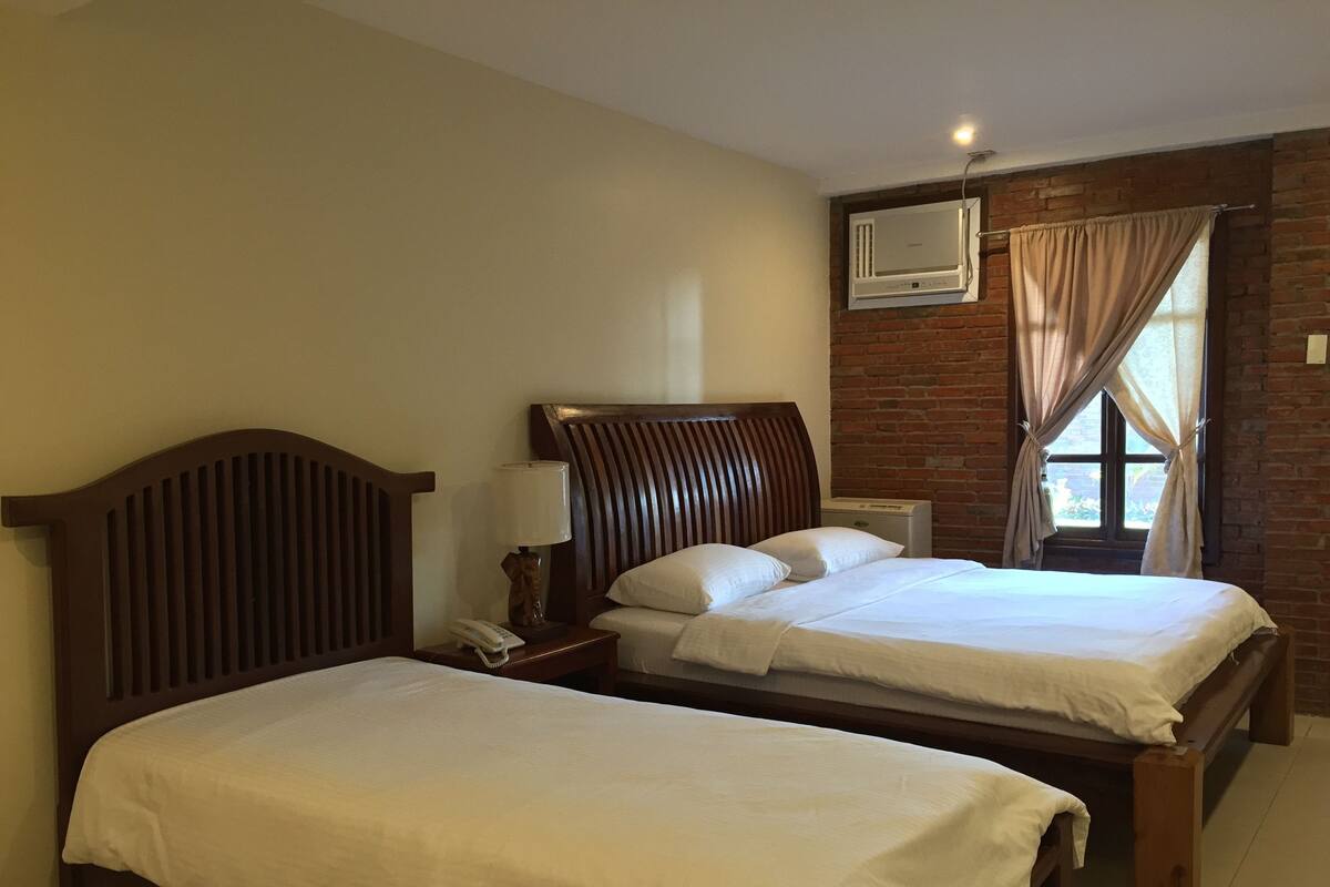 In-room safe, desk, iron/ironing board (on request), free WiFi