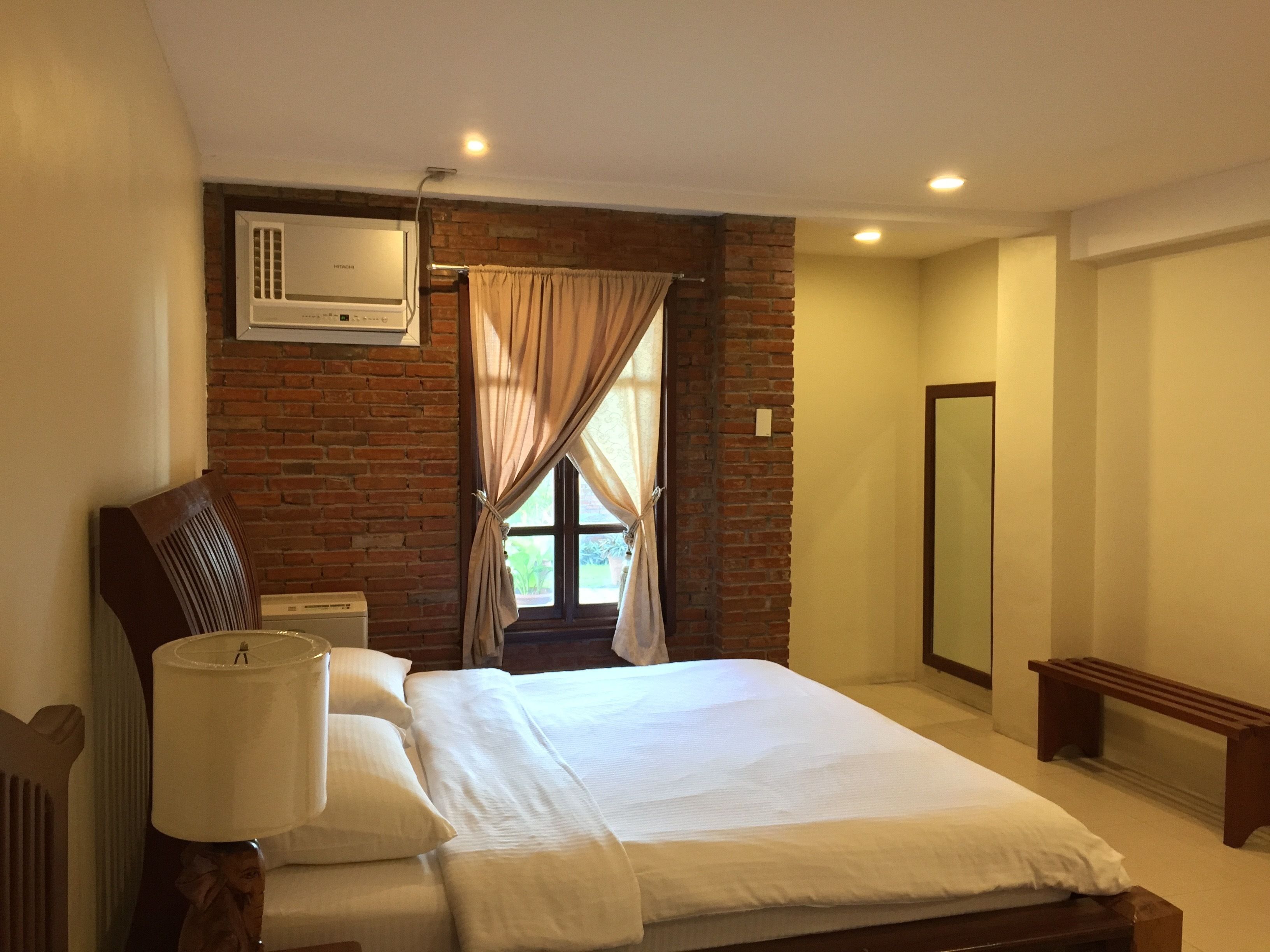 1 bedroom, in-room safe, desk, iron/ironing board