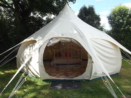 Lotus Belle Glamping | Individually decorated, free WiFi, bed sheets