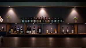 住宿內酒吧