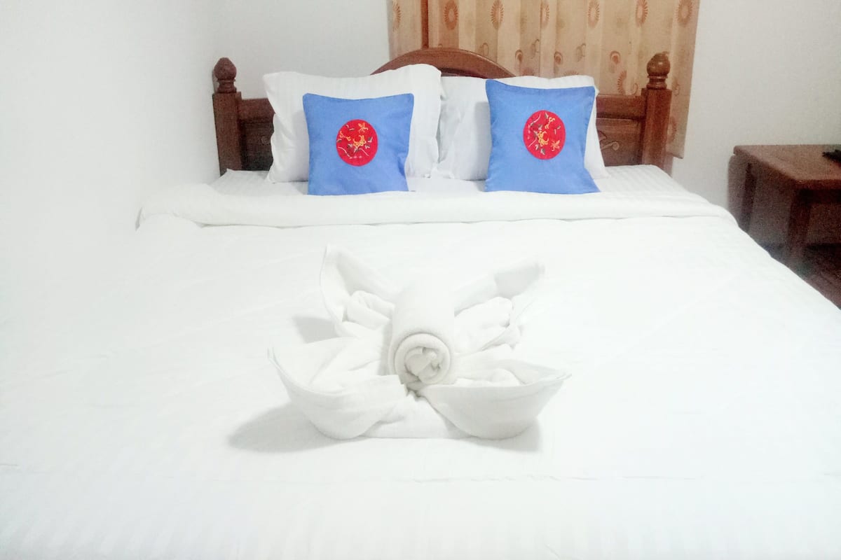 Quarto standard | Wi-Fi de cortesia, roupa de cama