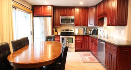 Remodeled and Upgraded; 1 mile from lifts, Shuttle stops at our property