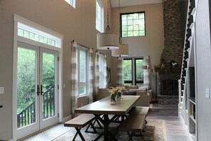 تناول الطعام