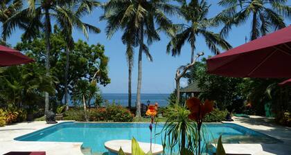 Beachfront Villa Damai in top location quiet and newly renovated!