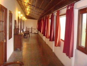 Interior - Hotel Himalayan Club (Dehradun)