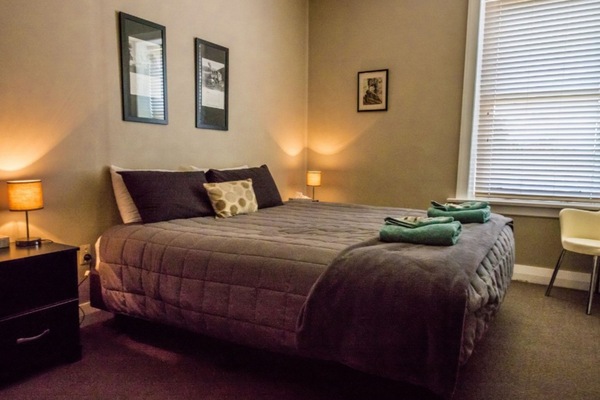 Room, 1 King Bed, Ensuite (Manager's Room)