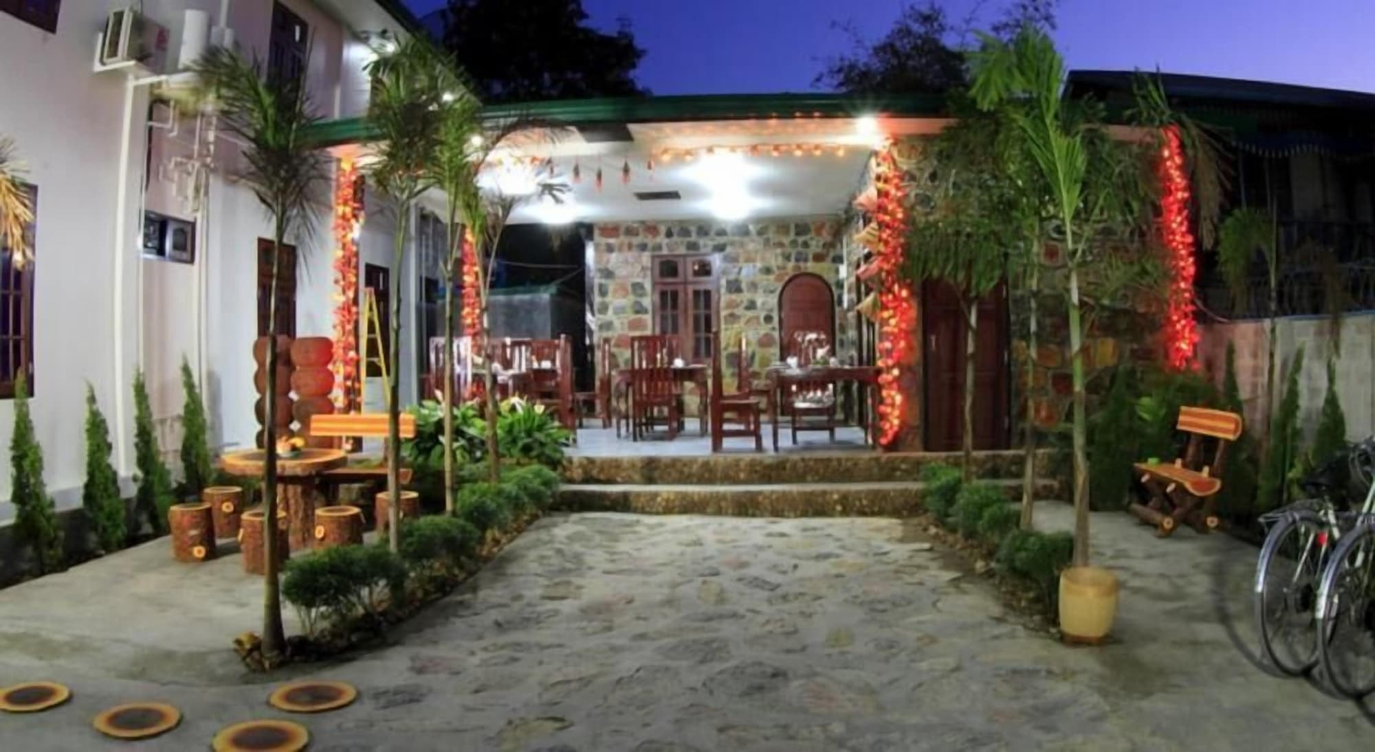 2 Star Hotels