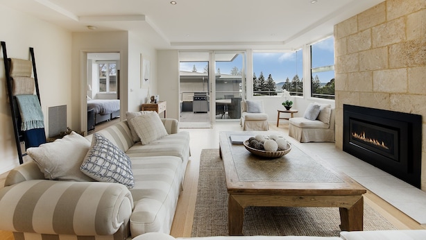 Apartment, 3 Bedrooms | Living room | TV, DVD player - Koonya Paradise (Sorrento)