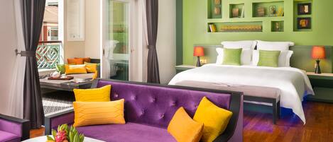 Premium bedding, pillow-top beds, minibar, in-room safe