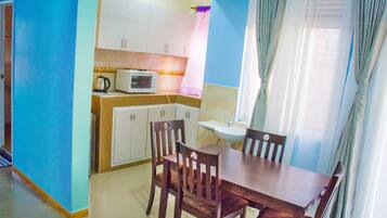 Apartment | In-room dining