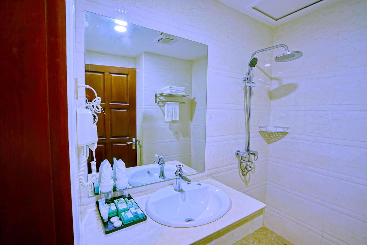Superior kamer | Badkamer met douche